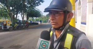 INSPECTOR DE TRANSITO ARMANDO GUEDES PAIMA SEÑALA SOBRE LA ZONA RIGIDA DEL BOULEVARD