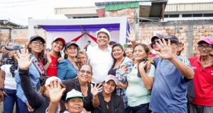 COLOCACIÓN DEL PRIMER LADRILLO PARA LA CONSTRUCCIÓN DEL PUENTE PEATONAL EN LOS AA.HH. NUEVO BELLAVISTA Y SAN PEDRO Y SAN PABLO