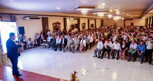 GOBERNADOR RENÉ CHÁVEZ EXPUSO EXITOSAMENTE SUS LOGROS POR LOS 100 DÍAS DE GESTIÓN