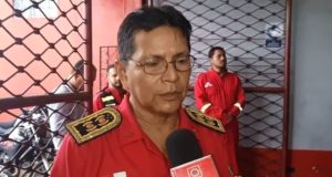 BOMBEROS BUSCAN FONDOS