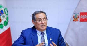 Ministro Vera será interpelado por el Congreso por reunión con exalcalde de Anguía hoy preso