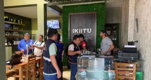 CLAUSURAN RESTAURANTE IKIITU