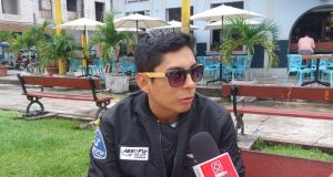 PILOTOS NACIONALES E INTERNACIONALES EN CAMPEONATO DE MOTOCROSS