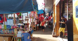 COMERCIANTES APROVECHAN LAS FIESTAS PATRIAS