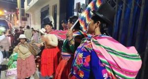 Otra delegación de mujeres quechuas y aymaras partirá a Lima para sumarse a protestas