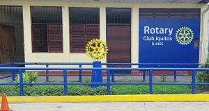 POR SEGUNDA VEZ EL ROTARY CLUB IQUITOS CORTA ÁRBOLES