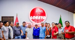 GOBERNADOR DE LORETO CONTINÚA CON POLÍTICA DE PUERTAS ABIERTAS, ESTA VEZ ATENDIENDO A REPRESENTANTES DE COMUNIDADES NATIVAS