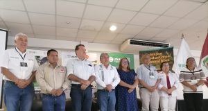 GOBERNADOR RENÉ CHÁVEZ PARTICIPA EN TALLER QUE PERMITIRÁ MEJORAR ACTIVIDADES PRODUCTIVAS