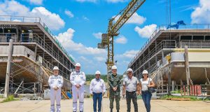 GOBERNADOR TRABAJA MODELOS DE EMBARCACIONES CON PROFESIONALES ALTAMENTE CAPACITADOS