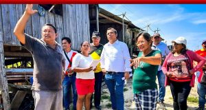 ALCALDE OLMEX ESCALANTE ANUNCIA PROYECTO DE AGUA Y DESAGÜE EN EL A.H 28 DE JULIO