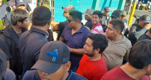 DESALOJAN A COMERCIANTES DE HUEVOS