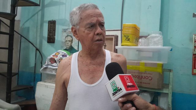 AURELIO TANG - PROFESOR (1)