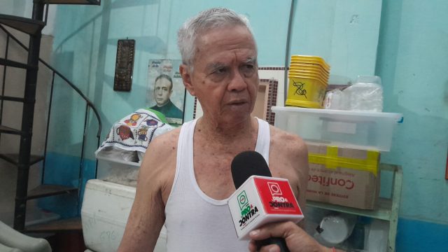 AURELIO TANG - PROFESOR (2)
