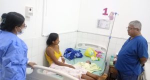 El Gerente Regional de Salud de Loreto, M.F. Yuri Alegre Palomino, acompañado de su equipo de funcionarios, viene supervisando los establecimientos de salud ubicados en Iquitos ciudad, con la finalidad de garantizar la calidad de atención que se viene dando a la población.