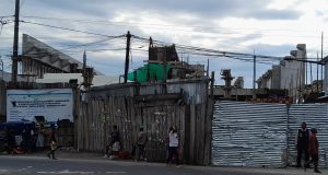 AVANZA CONSTRUCCIÓN DE MERCADO DE PRODUCTORES