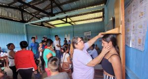 SE UNEN PARA LUCHA CONTRA ANEMIA EN PUINAHAU