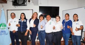 #UnidosContraElDengue|| Continuando la lucha contra el Dengue, los componetes: Dirección de Salud Ambiental, Dirección Ejecutiva de Promoción de la Salud y Comunicaciones de la Geresa Loreto, se reunieron con la especialista de la Gerencia Regional de Educación de Loreto, Lic. Flor Arévalo, con la finalidad de socializar el plan de actividades preventivas; así como el control vectorial en centros educativos de Maynas ciudad.