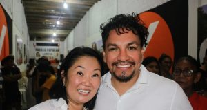 KEIKO REAPARECE EN IQUITOS Y QUIERE SER PRESIDENTA