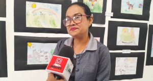 MUJERES MUESTRAN OBRAS POR DÍA DE LA MUJER