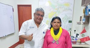 En el marco de una gestión de Servicio Social, con enfoque intercultural, del actual gobernador regional de Loreto, Dr. René Chávez Silvano, el gerente regional de Salud, M.F. Yuri Alegre Palomino, se reunió con los representantes de la Federación de Pueblos Indígenas Urarina del Río Chambira – FEPIURCHA y la Federación de Indígenas Urarinas del Río Chambira – FEIURCHA, con la finalidad de socializar los proyectos de salud en beneficio de las comunidades indígenas de la cuenca del río Chambira.