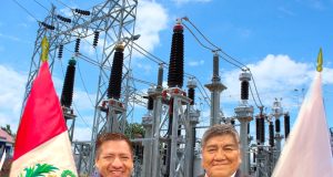 GOBERNADOR DE LORETO DR. RENÉ CHÁVEZ Y MINISTRO RÓMULO MUCHO TRABAJAN EN CONJUNTO PARA SOLUCIONAR CRISIS ENERGÉTICA