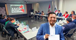 GOBERNADOR DR. RENÉ CHÁVEZ PROPONE SOLUCIONES ANTE CRISIS ENERGÉTICA EN LORETO A MINISTRO DE ENERGÍA Y MINAS