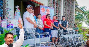 GOBIERNO REGIONAL DE LORETO DONA SILLAS DE RUEDAS EN LA CIUDAD DE NAUTA
