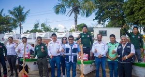 GOBIERNO REGIONAL DE LORETO ENTREGA CHALUPAS A LAS ÁREAS DE CONSERVACIÓN REGIONAL (ACR)