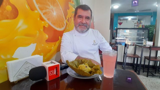 ALEJANDRO CACERES - CHEF