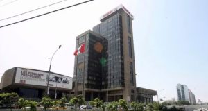 PETROPERÚ EN QUIEBRA: ABANDONARÁ EDIFICIO PRINCIPAL