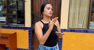 ALUMNOS CON DISCAPACIDAD AUDITIVA TIENEN DOCENTES