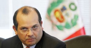 NI KEIKO NI ANTAURO CONVIENE AL PAÍS