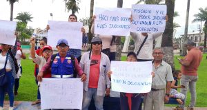 PROTESTAN POR DETENIDOS EN CARRETERA IQUITOS-NAUTA