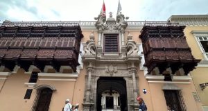 SALEN EN DEFENSA DE ISLA SANTA ROSA