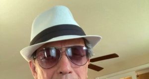 ÁLVARO IQUE REGRESA A IQUITOS CON MÁS LIBROS