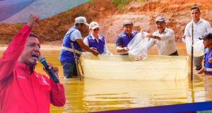 GOREL A TRAVÉS DE DIREPRO Y PRODUCE UNEN FUERZAS EN TALLER INNOVADOR PARA OPTIMIZAR LA ACUICULTURA EN LORETO