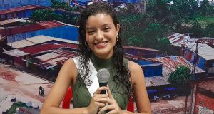 DE VOLEIBOLISTA A CANDIDATA A REINA ADOLESCENTE