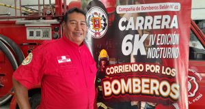 BOMBEROS CORREN PARA RECAUDAR FONDOS