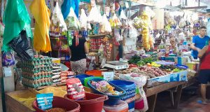 BUENAS INSTALACIONES, PERO SIN VENDEDORES