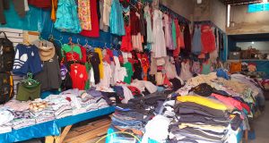 AUMENTA DEMANDA POR ROPA USADA