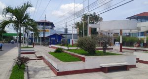 FALTA MEJORAR LA PLAZA ANITA CABRERA