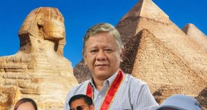 VLADIMIR CHONG VIAJÓ A EGIPTO CON CON TRES REGIDORES