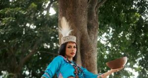 LINDA CABA… ¿CANTANTE Y MODELO?