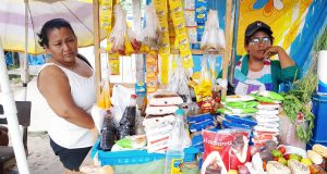 REUBICARÁN A VENDEDORES EN MICAELA BASTIDAS