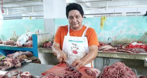 MERCADO MODELO SUMERGIDO EN EL CAOS