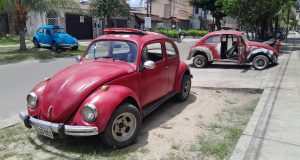 VEHÍCULOS ABANDONADOS EN VÍA PÚBLICA QUE MAYNAS NO RETIRA