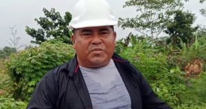 NUEVA VEREDA PEATONAL EN SAN CARLOS