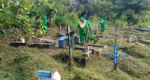 La Municipalidad Distrital de Punchana, a través de la Gerencia de Servicios Municipales y personal de áreas verdes realizó la labor de limpieza, mantenimiento y desbroce del cementerio de la Inmaculada.