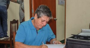 FRENTE ACUSA A RODIL TELLO DE NO RESPETAR COGOBIERNO EN UNAP RECHAZA SEPARACIÓN DE JULIO OLÓRTEGUI