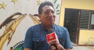 DELFÍN DEL AMAZONAS RECONOCE A EMPRENDEDORES Y ARTISTAS